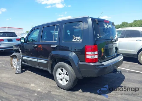 2009 Jeep Liberty Sport из США, поврежденный, VIN 1J8GP28K99W527372